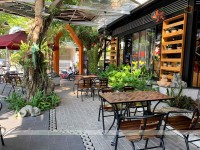 Sen Coffee - Quán cafe sân vườn thông thoáng