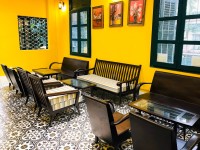 A Priori Coffee House - Nội thất Vintage hoài cổ trong không gian cafe đậm chất Hội An 