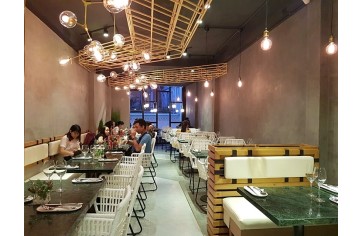 Nhà hàng món Âu Hẻm Spaghetti - Phong cách nội thất đơn giản